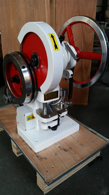 TIANHE TDP-1.5T Single Punch Tablet Press Machine 3600 tablet per jam pemasok