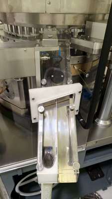 TIANHE Obat, Makanan, Tablet Kimia Mesin Pencet Tablet Full Automatic Kecepatan Tinggi pemasok