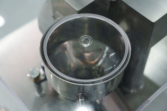 Mesin Tablet Laboratorium TIANHE ZP5/7/9 untuk Tablet Spirulina Hijau, 10000 Tablet per jam pemasok